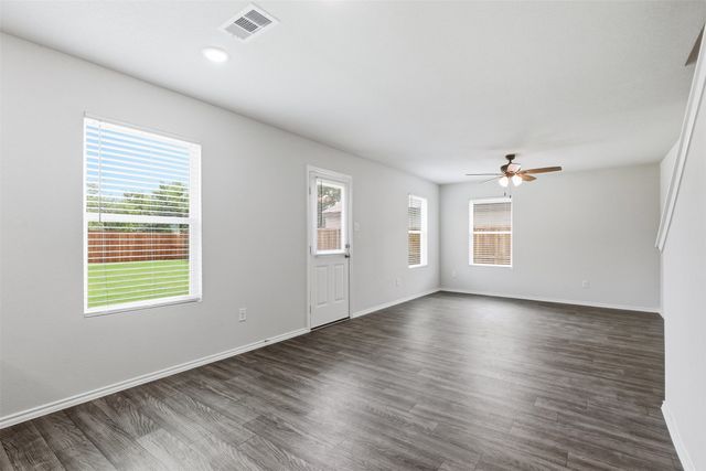 832 Eagles Nest Drive, Cleburne, TX 76031
