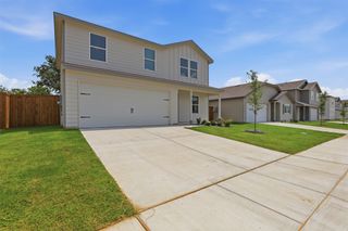 832 Eagles Nest Drive, Cleburne, TX 76031