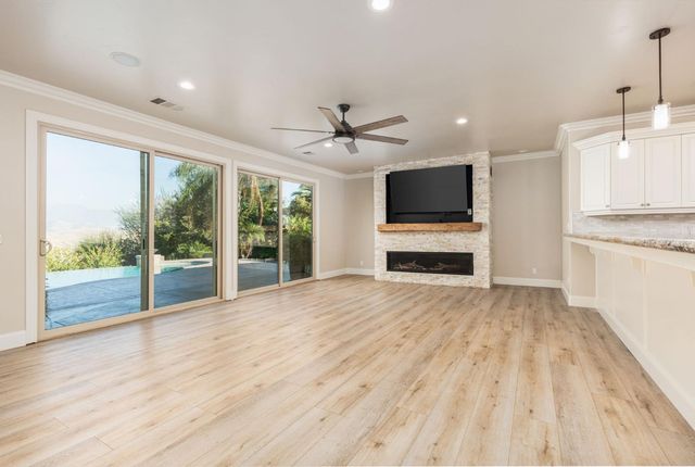 463 High Sierra Drive, Exeter, CA 93221