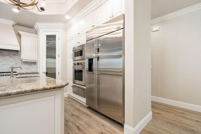 463 High Sierra Drive, Exeter, CA 93221