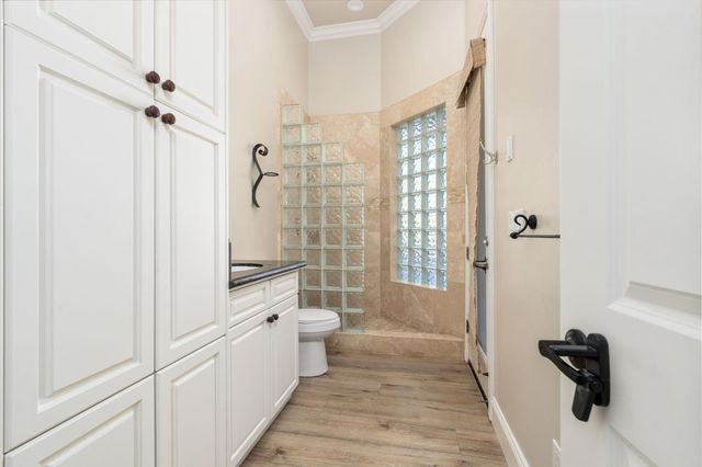 463 High Sierra Drive, Exeter, CA 93221