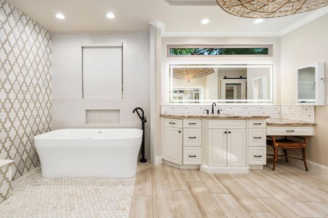 463 High Sierra Drive, Exeter, CA 93221