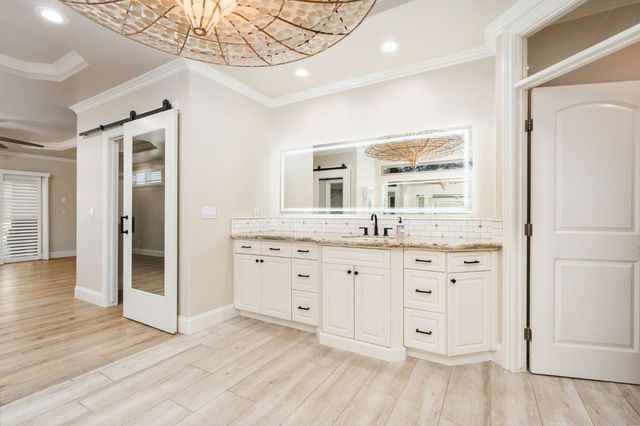 463 High Sierra Drive, Exeter, CA 93221