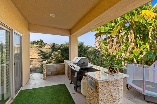 463 High Sierra Drive, Exeter, CA 93221