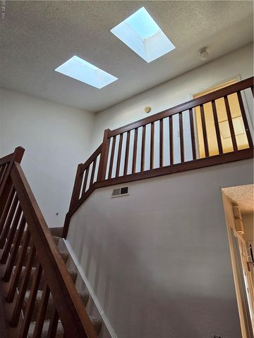 2907 Leta CT, Hampton, VA 23666