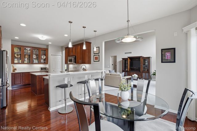 30304 Sterling Drive, Novi, MI 48377