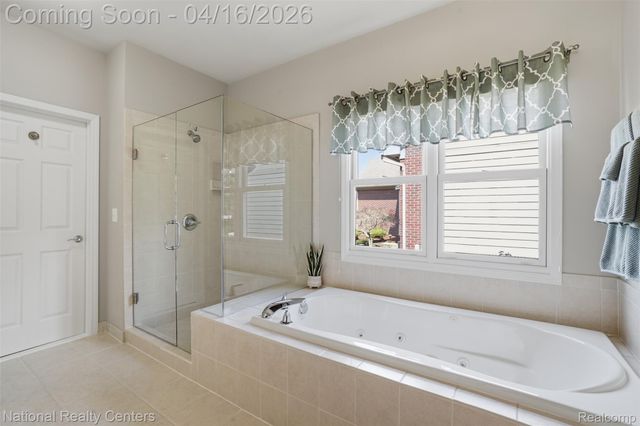 30304 Sterling Drive, Novi, MI 48377