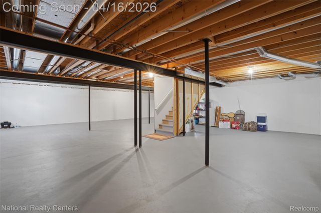 30304 Sterling Drive, Novi, MI 48377