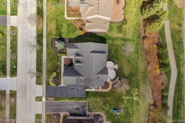 30304 Sterling Drive, Novi, MI 48377