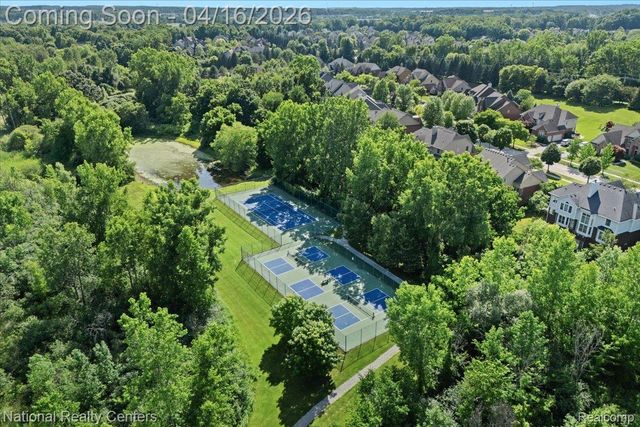 30304 Sterling Drive, Novi, MI 48377