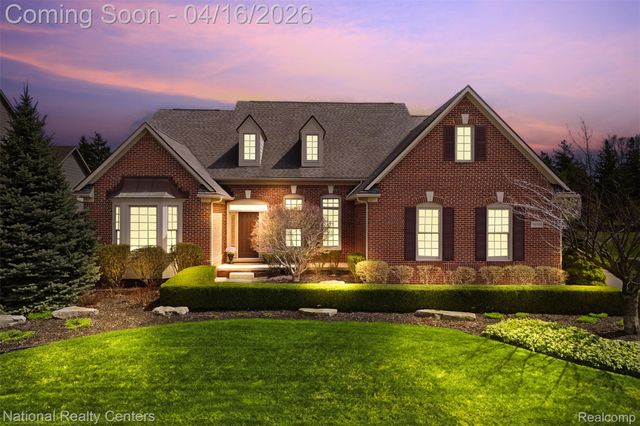 30304 Sterling Drive, Novi, MI 48377