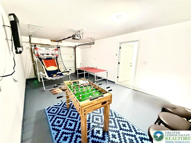 8440 Bear Trail Drive, Coolbaugh Twp, PA 18466