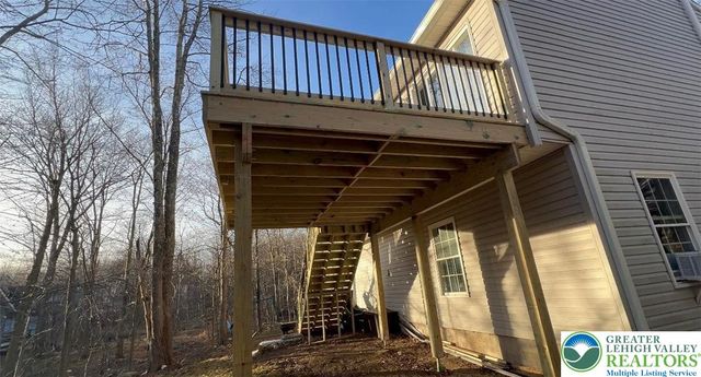8440 Bear Trail Drive, Coolbaugh Twp, PA 18466