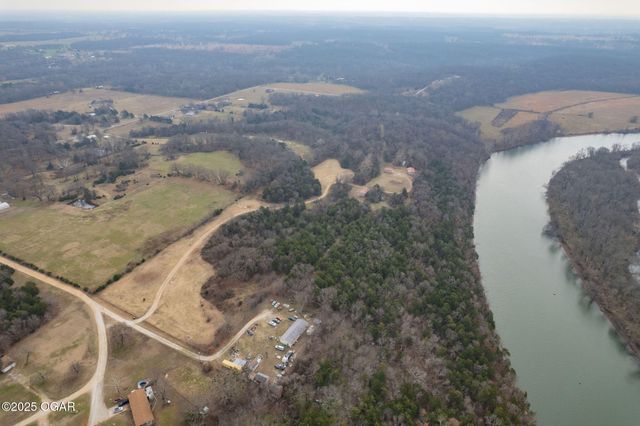 64501 E 114th Road, Miami, OK 74354