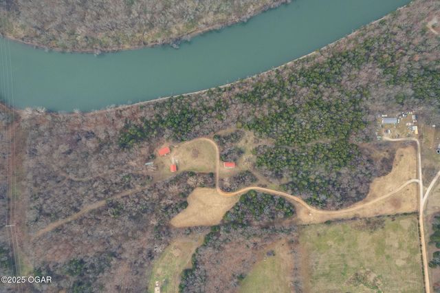 64501 E 114th Road, Miami, OK 74354