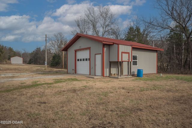 64501 E 114th Road, Miami, OK 74354