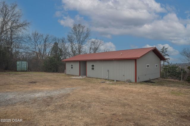 64501 E 114th Road, Miami, OK 74354