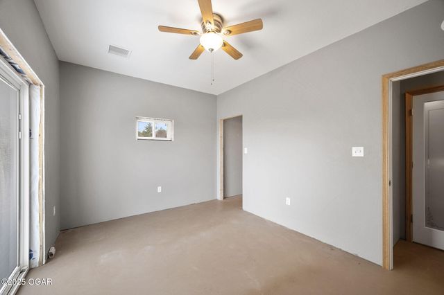 64501 E 114th Road, Miami, OK 74354