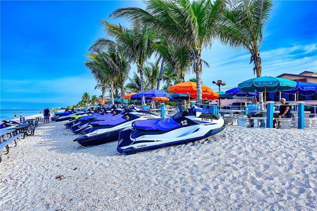 8735 River Homes LN 6104, Bonita Springs, FL 34135