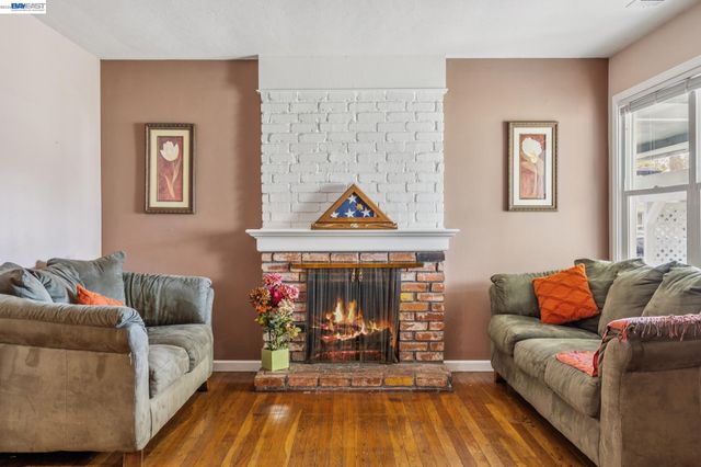 15742 Paseo Largavista, San Lorenzo, CA 94580