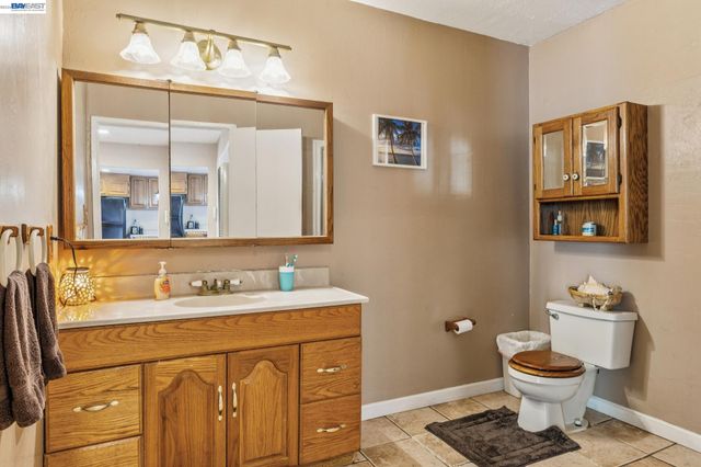 15742 Paseo Largavista, San Lorenzo, CA 94580