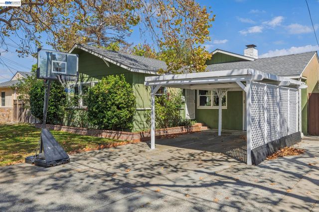 15742 Paseo Largavista, San Lorenzo, CA 94580