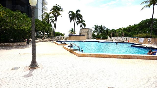 1111 Crandon Blvd B705 B705, Key Biscayne, FL 33149