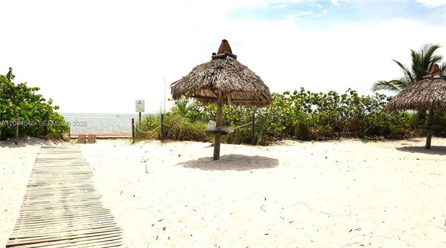 1111 Crandon Blvd B705 B705, Key Biscayne, FL 33149
