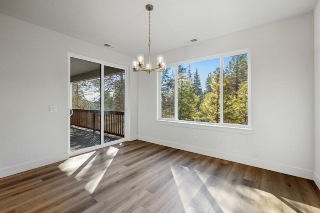 1092 Timber Ridge, Klamath Falls, OR 97601