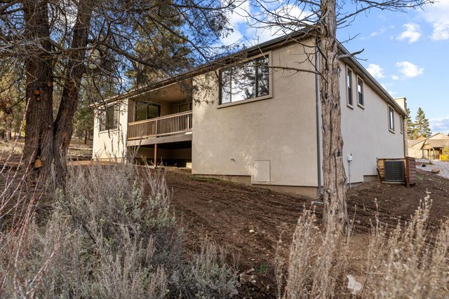 1092 Timber Ridge, Klamath Falls, OR 97601