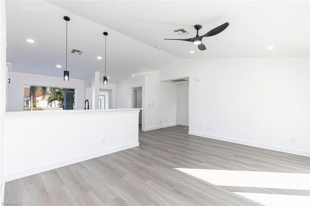 1230 NW 13th AVE, Cape Coral, FL 33993