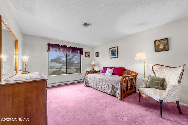 96 Salix Plaza 96C, Monroe, NJ 08831