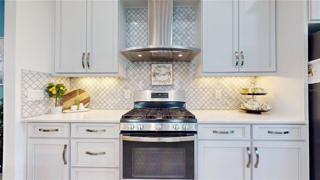30843 LINDENTREE DRIVE, Wesley Chapel, FL 33543