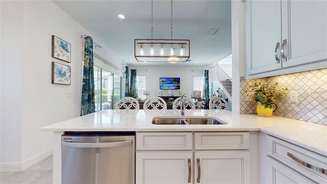 30843 LINDENTREE DRIVE, Wesley Chapel, FL 33543