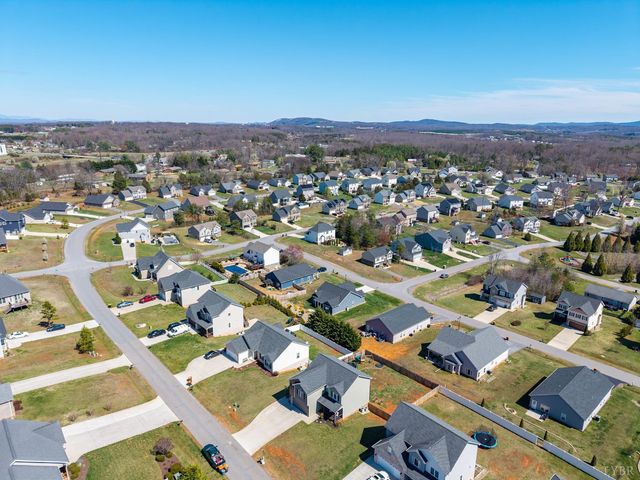 303 Benchmark Drive, Evington, VA 24550