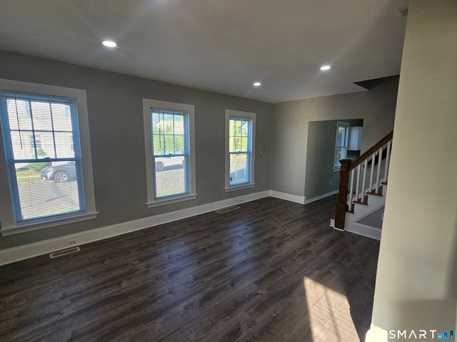 1810 Dixwell Avenue, Hamden, CT 06514