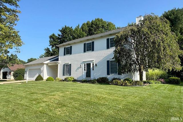 11963 Peacock Circle, Granger, IN 46530