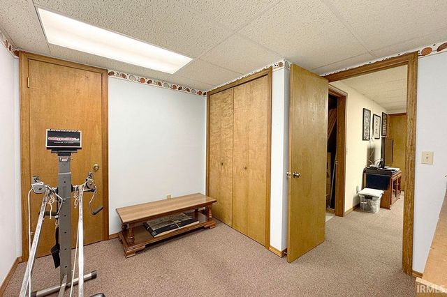 11963 Peacock Circle, Granger, IN 46530