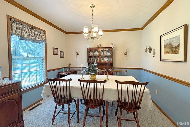 11963 Peacock Circle, Granger, IN 46530