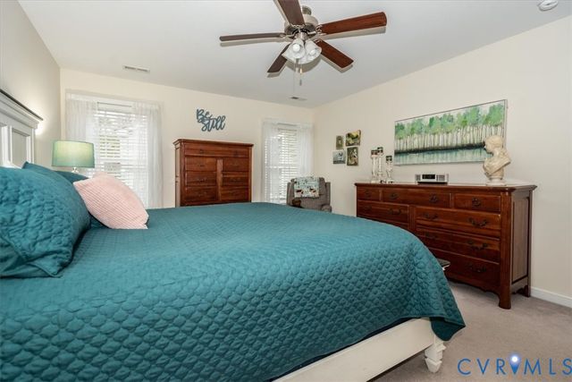 4733 Kennington Park Rd, Aylett, VA 23009