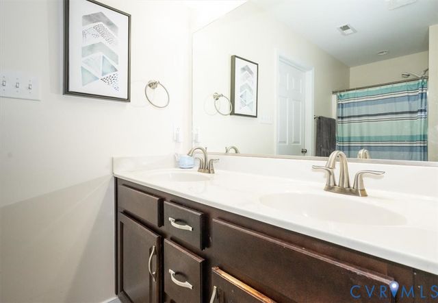 4733 Kennington Park Rd, Aylett, VA 23009