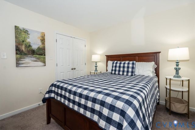 4733 Kennington Park Rd, Aylett, VA 23009