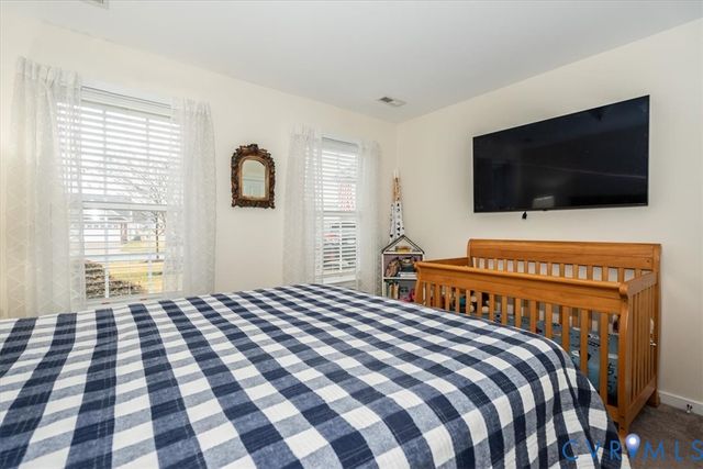 4733 Kennington Park Rd, Aylett, VA 23009