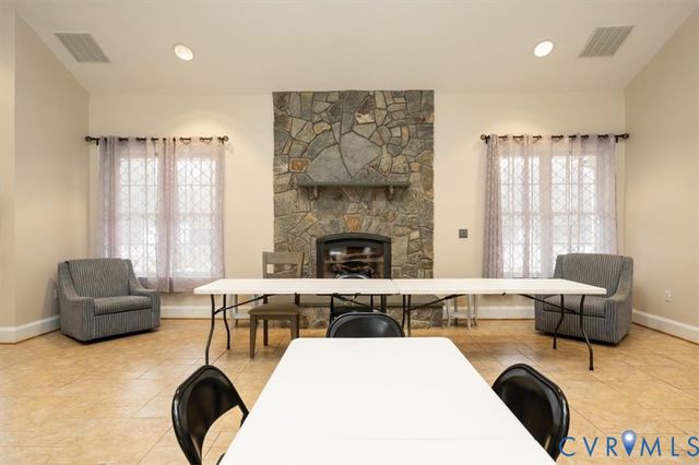 4733 Kennington Park Rd, Aylett, VA 23009