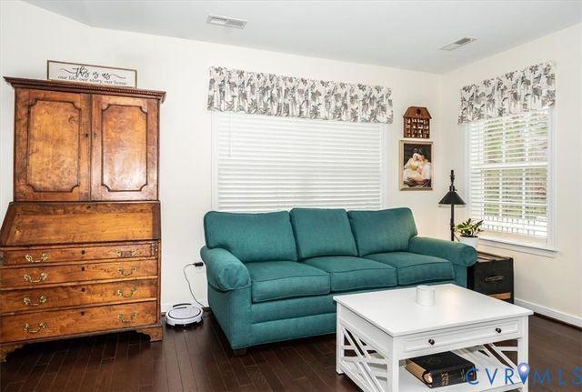 4733 Kennington Park Rd, Aylett, VA 23009