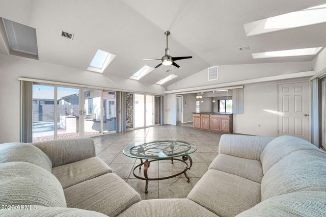 13523 W GEMSTONE Drive, Sun City West, AZ 85375