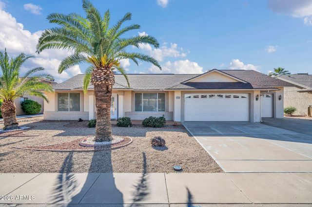 13523 W GEMSTONE Drive, Sun City West, AZ 85375