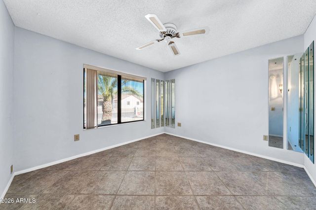 13523 W GEMSTONE Drive, Sun City West, AZ 85375