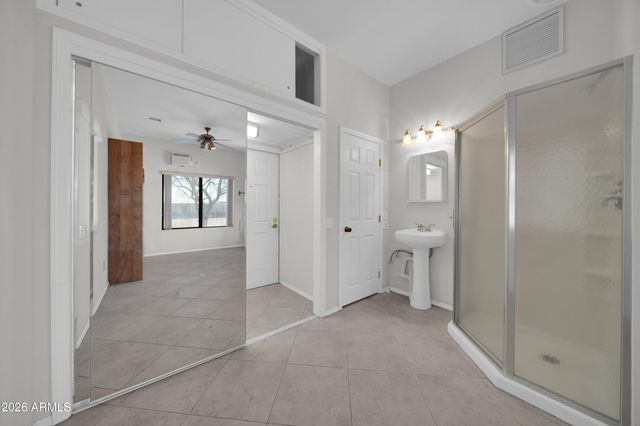 13523 W GEMSTONE Drive, Sun City West, AZ 85375