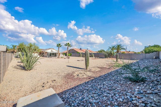 13523 W GEMSTONE Drive, Sun City West, AZ 85375
